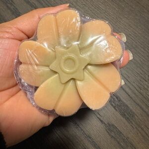 Floral Scented Soap Bar - Cream